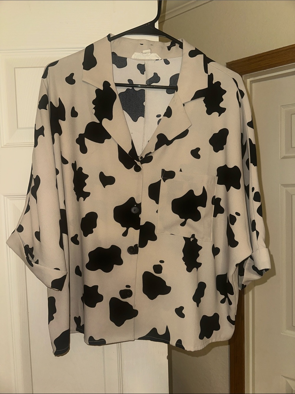 Relaxed Cow-Print Button-Down Shirt - Black on Cream